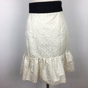 MIlly Ivory Tone on Tone Floral Pencil  Skirt size 6